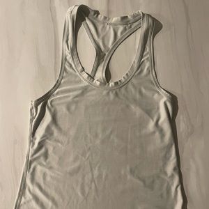 Vuori Lux Performance Tank